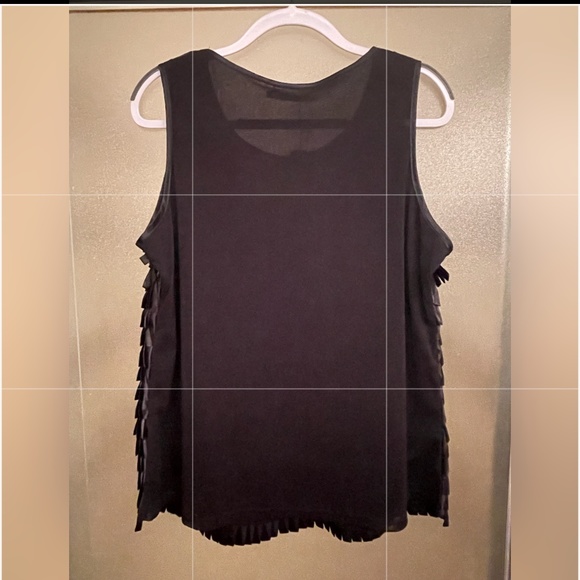 NWT modeLia top vest - Picture 2 of 3